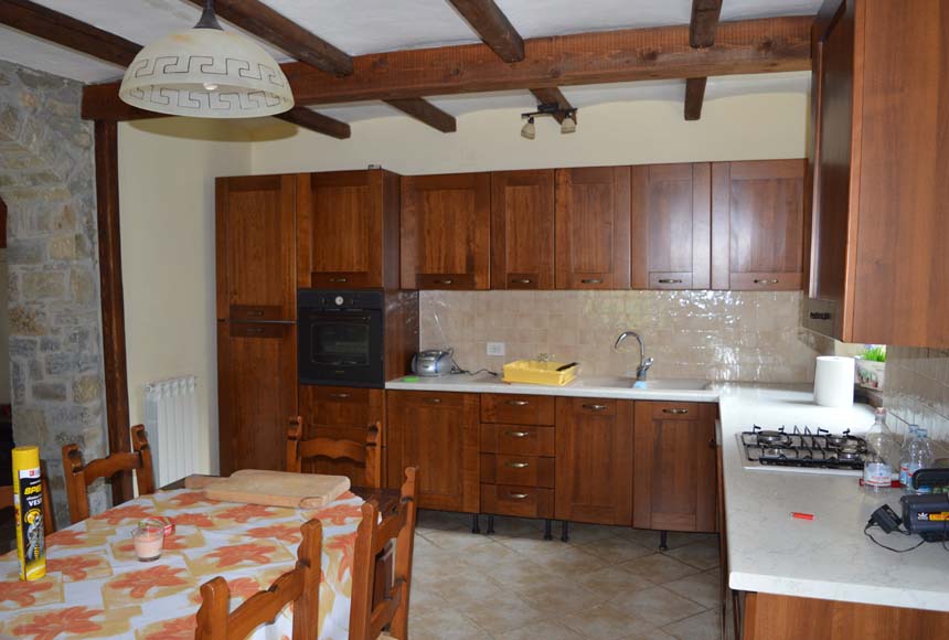 Villa / Villetta in vendita a Giusvalla