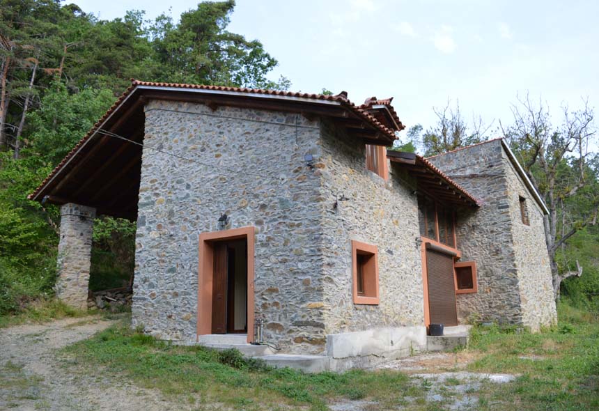 Villa / Villetta in vendita a Giusvalla