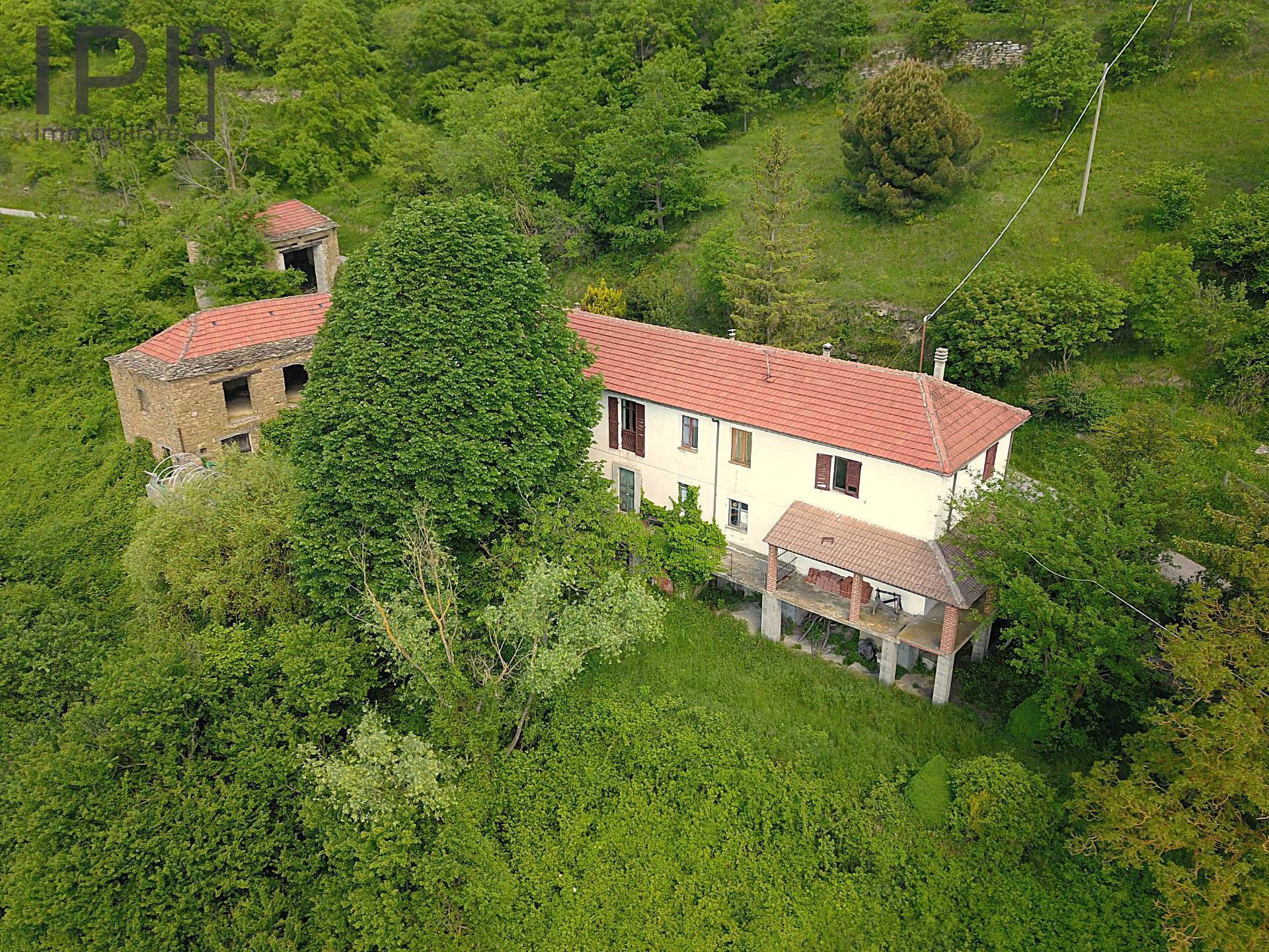 Casa Rustica in vendita a Serole