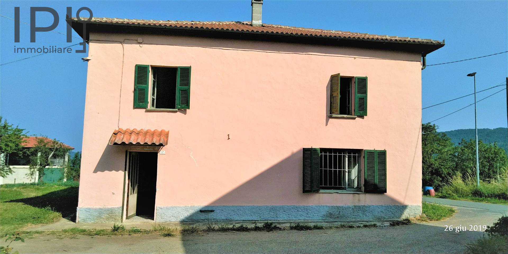 Cascinale / Podere in vendita a Pezzolo Valle Uzzone, Todocco