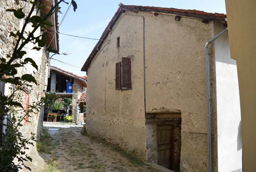 Casa - Semindipendente in vendita a Cairo Montenotte, Carnovale