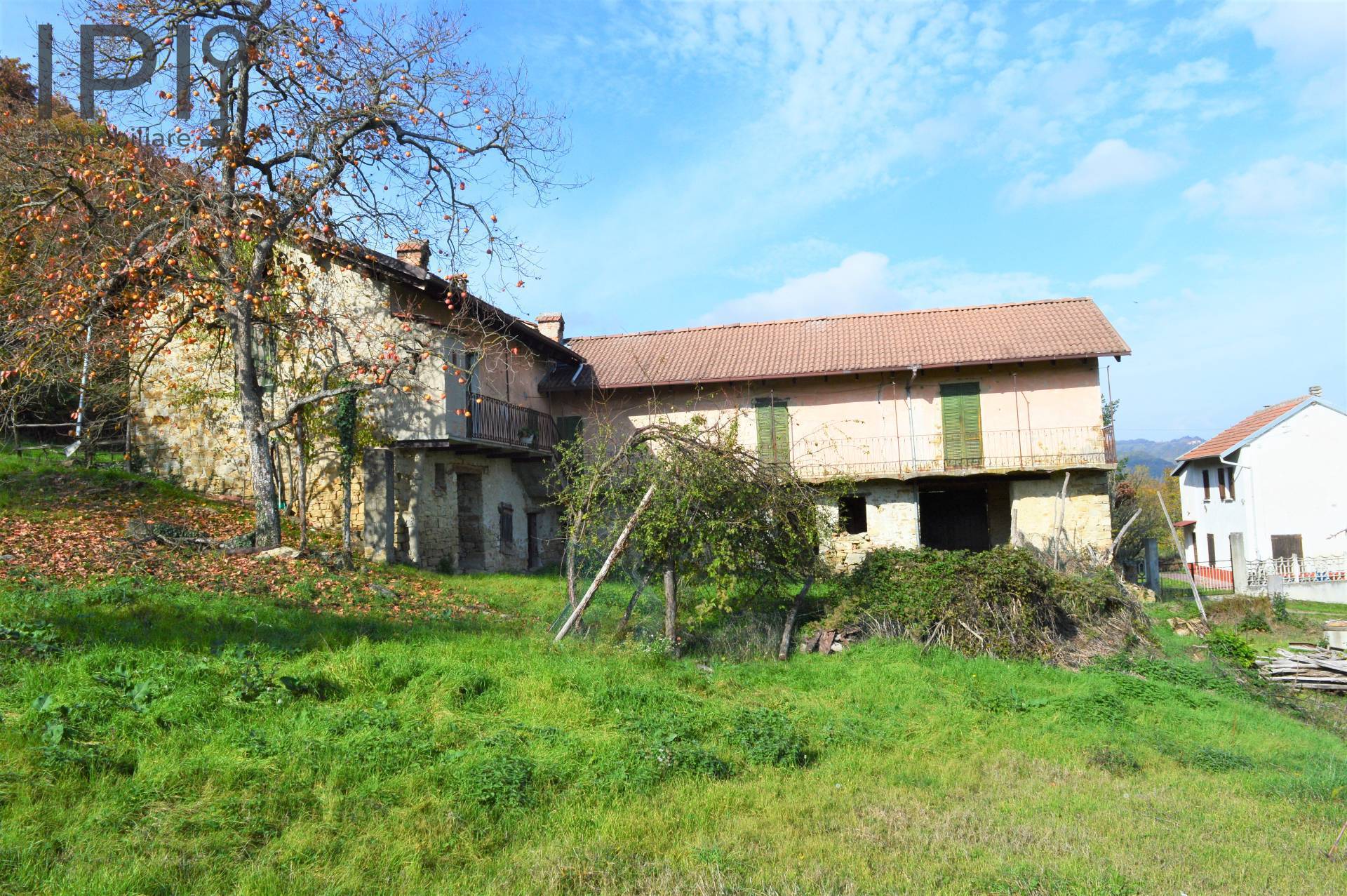 Casa Rustica in vendita a Roccaverano
