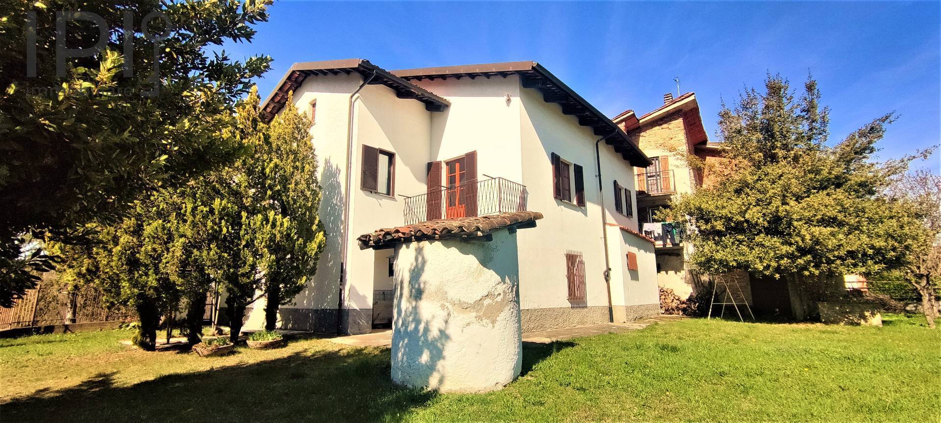 Villa / Villetta - Semindipendente in vendita a Sale delle Langhe