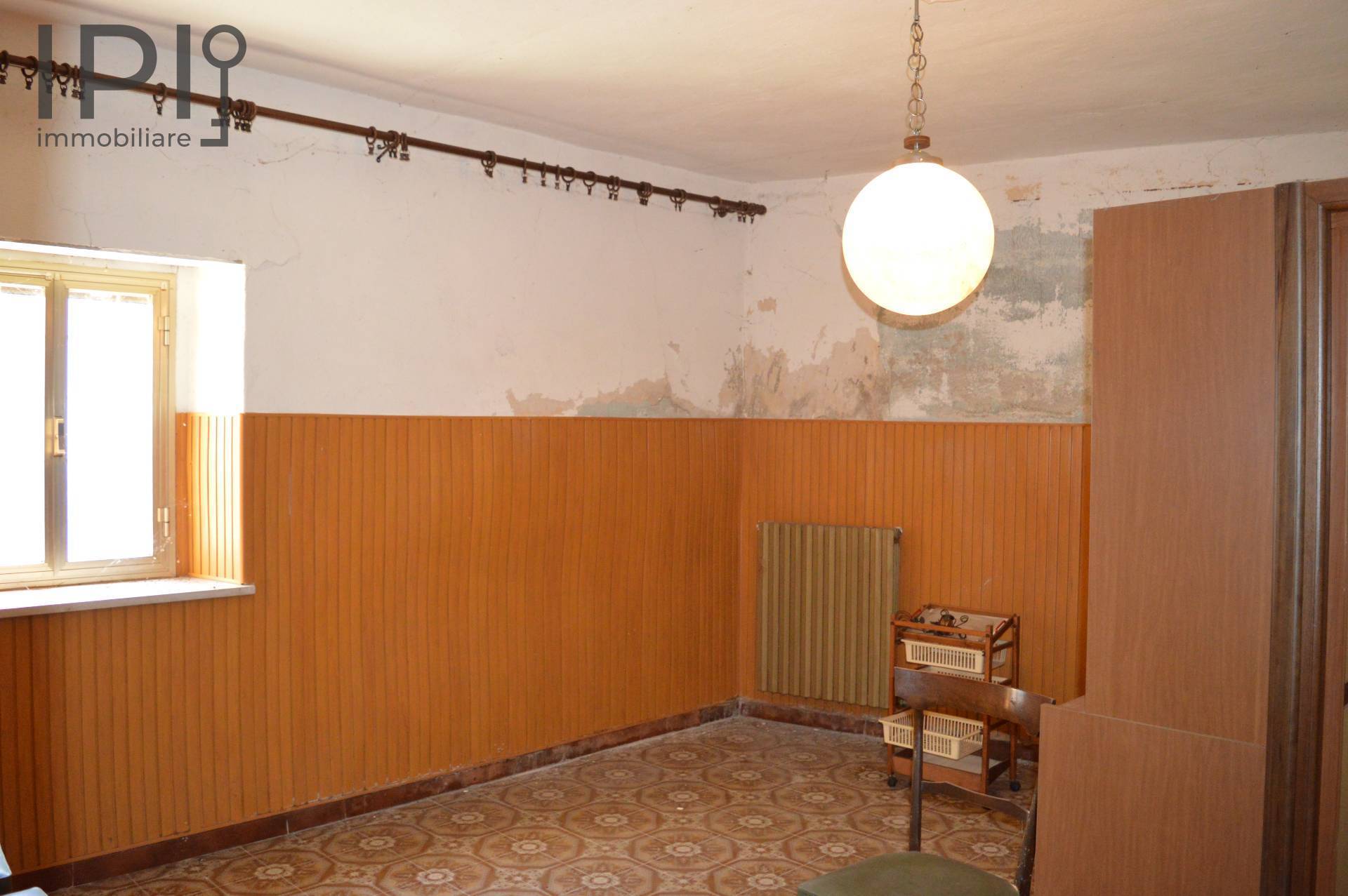 Casa - Semindipendente in vendita a Gorzegno