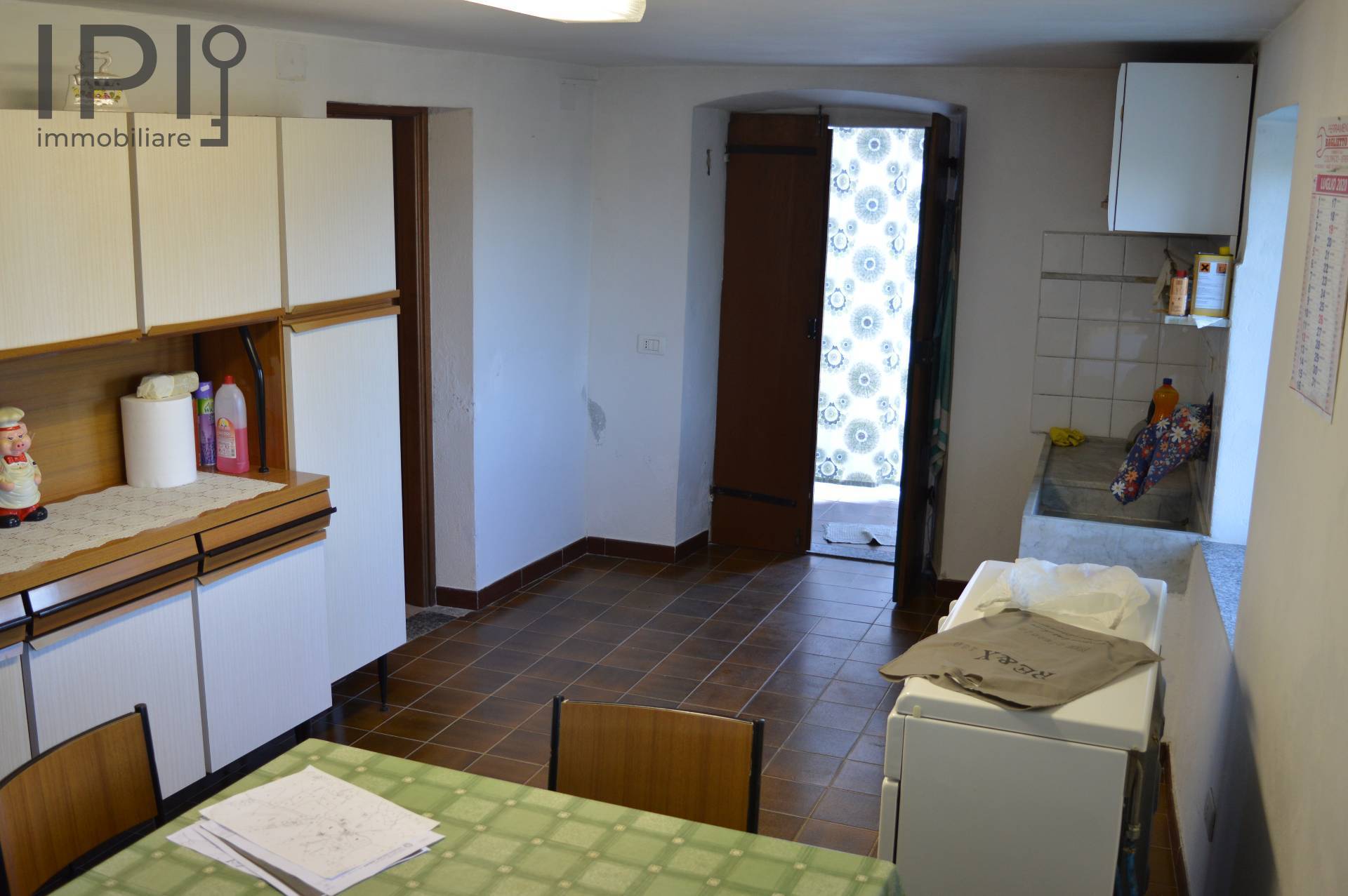 Casa - Semindipendente in vendita a Giusvalla