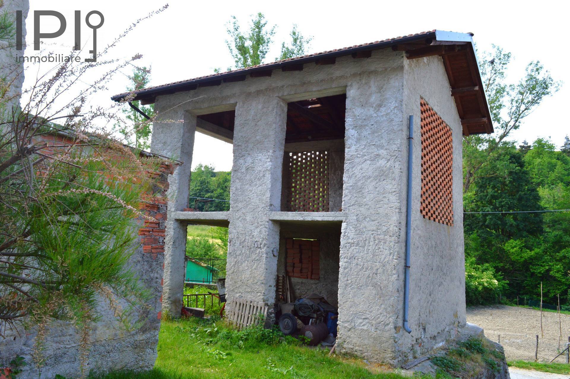 Casa in vendita a Mioglia, Dogli