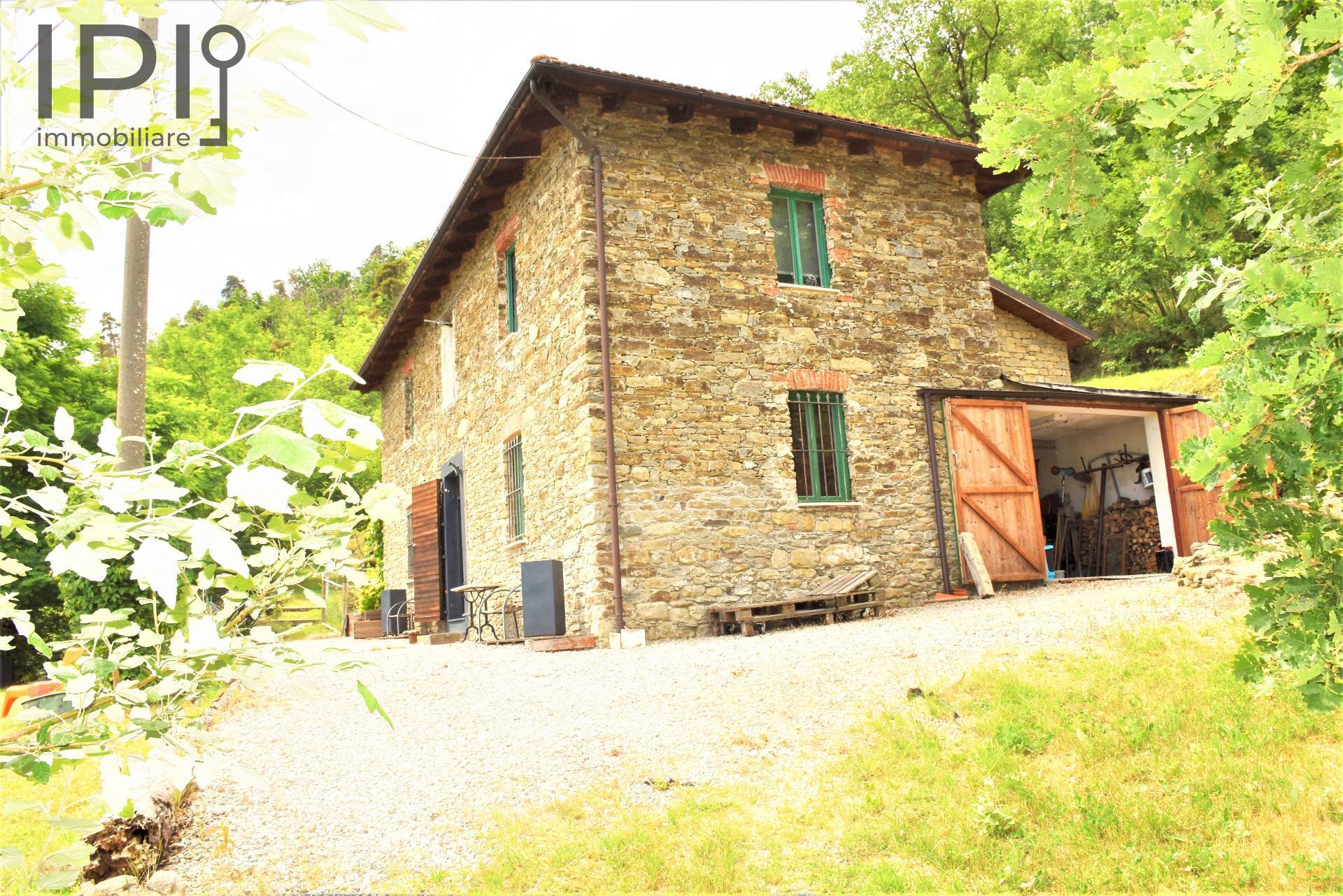 Villa / Villetta in vendita a Dego, Niosa