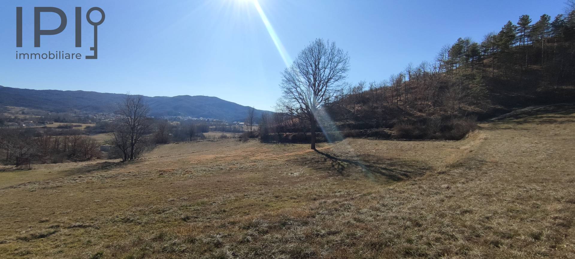 Cascinale / Podere in vendita a Dego