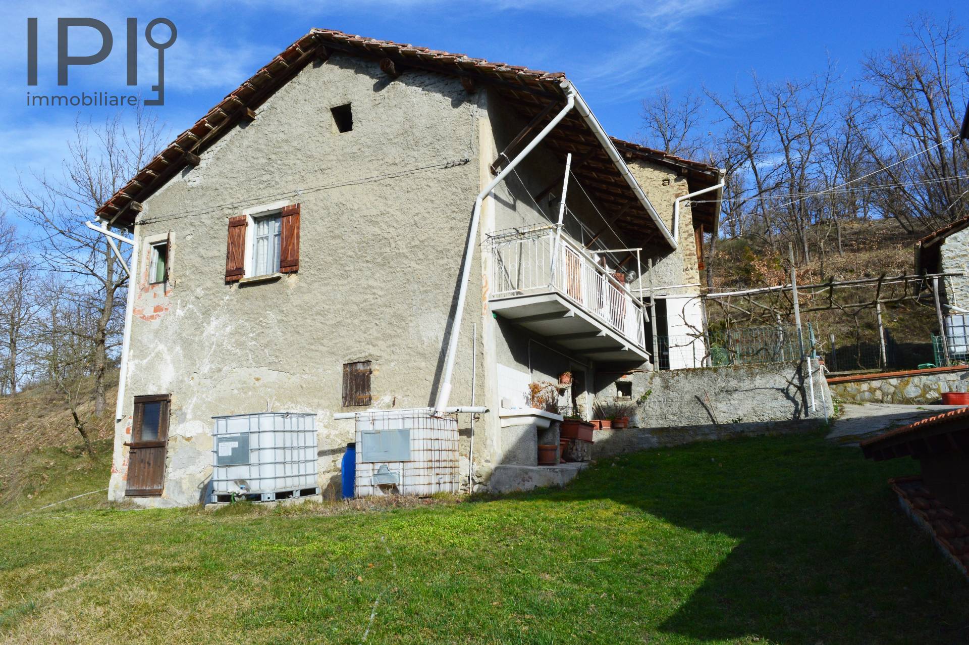 Casa in vendita a Dego