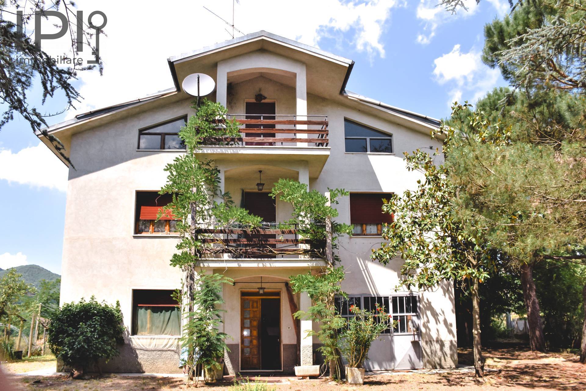 Villa / Villetta in vendita a Mombaldone