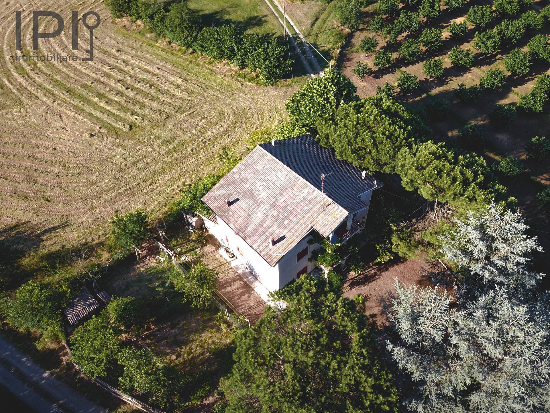 Villa / Villetta in vendita a Mombaldone