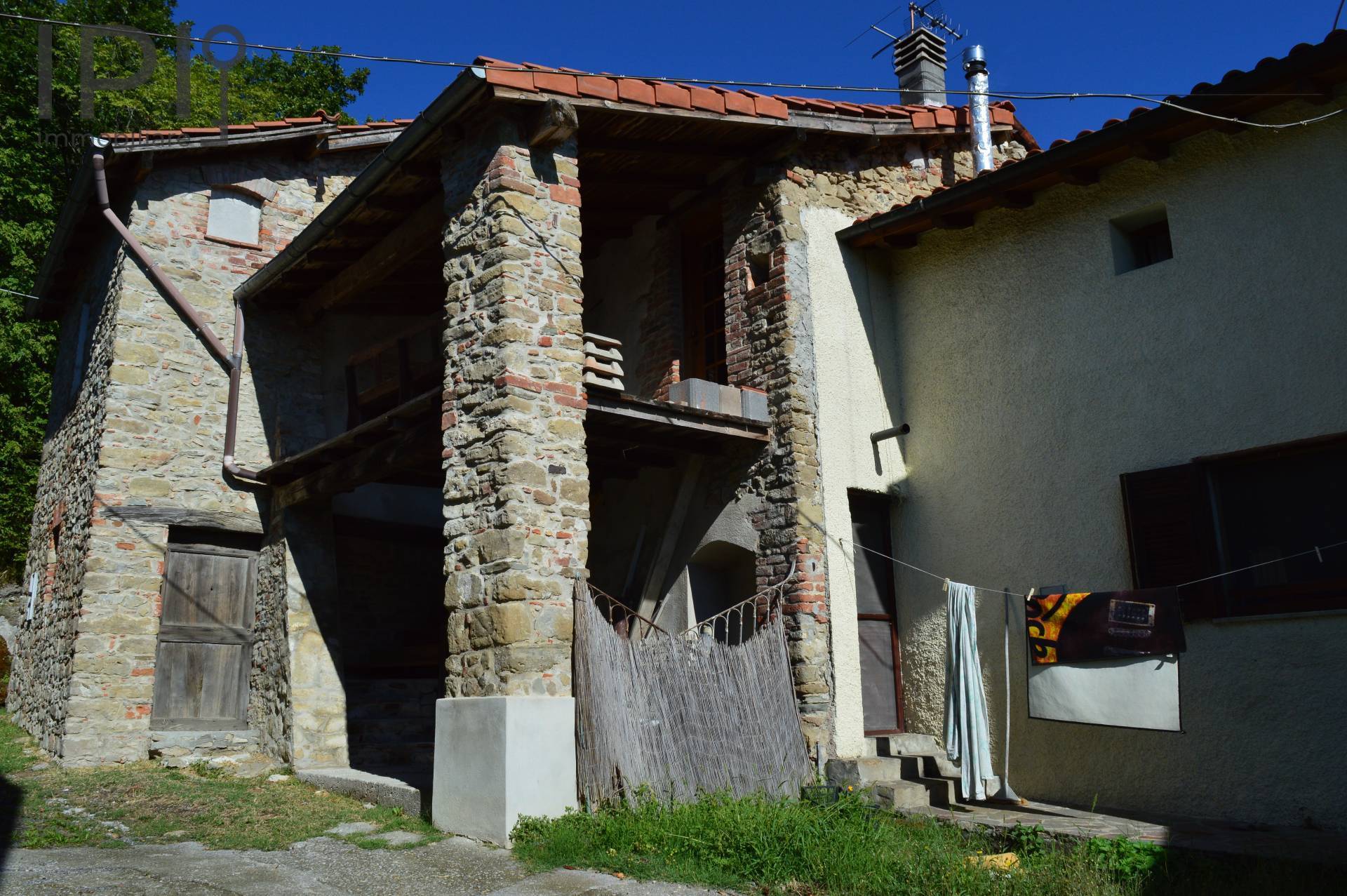 Casa Rustica - Semindipendente in vendita a Plodio, Plodio Alto