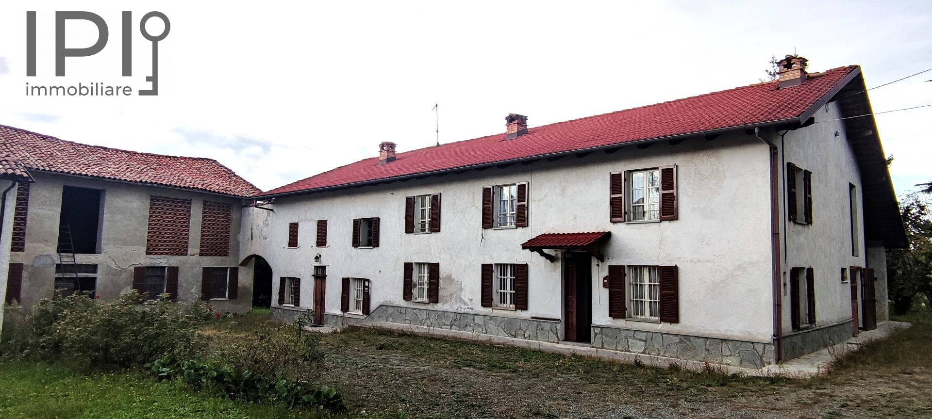 Cascinale / Podere in vendita a Rocchetta Palafea, Palareta