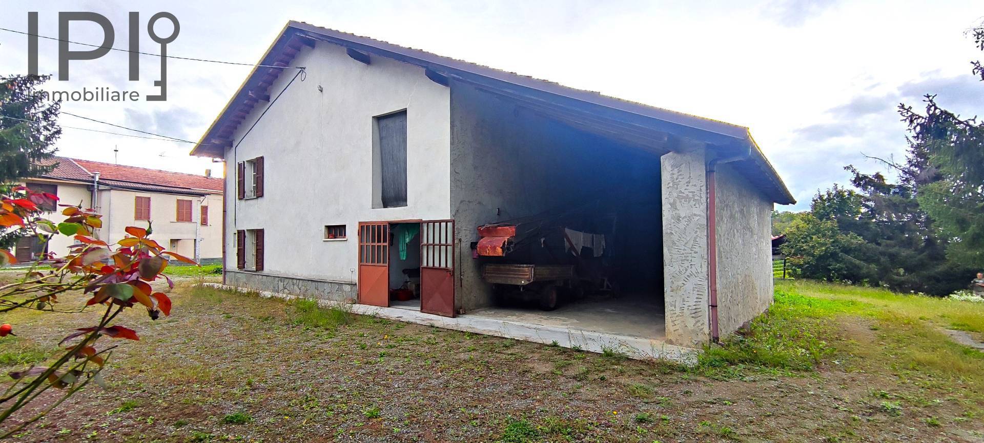 Cascinale / Podere in vendita a Rocchetta Palafea, Palareta