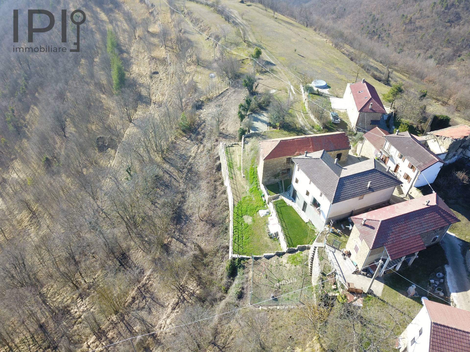 Villa / Villetta in vendita a Roccaverano