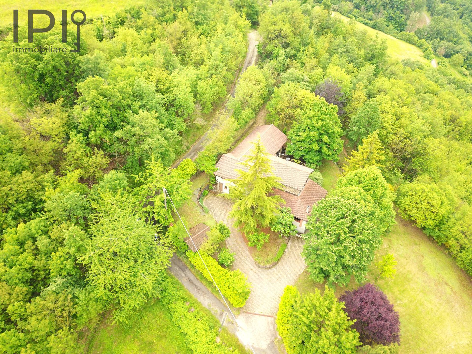 Villa / Villetta in vendita a Castelletto d'Erro