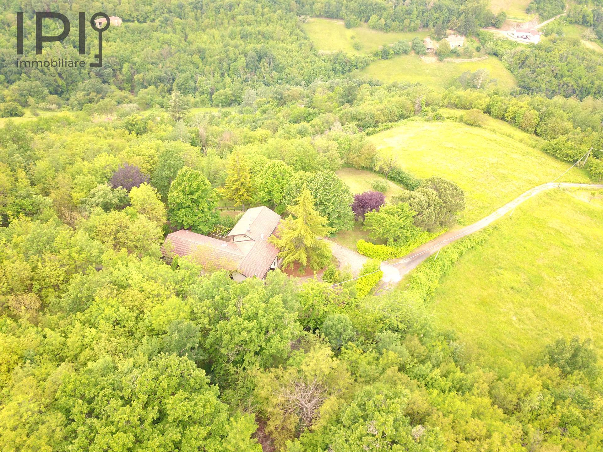 Villa / Villetta in vendita a Castelletto d'Erro