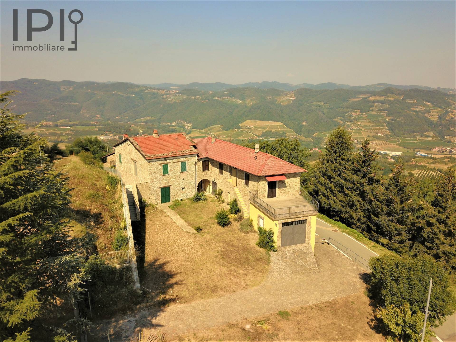 Villa Padronale in vendita a Vesime