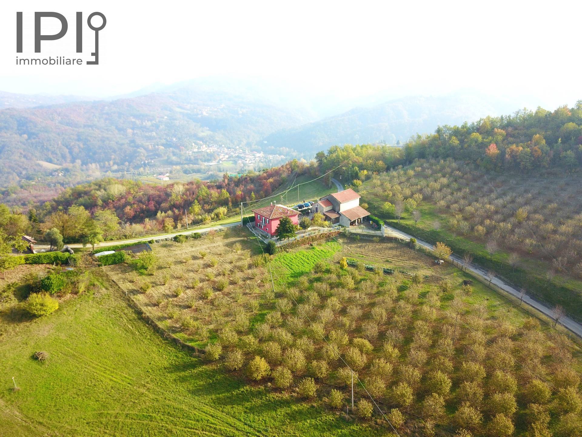 Villa / Villetta in vendita a Acqui Terme, Ovrano