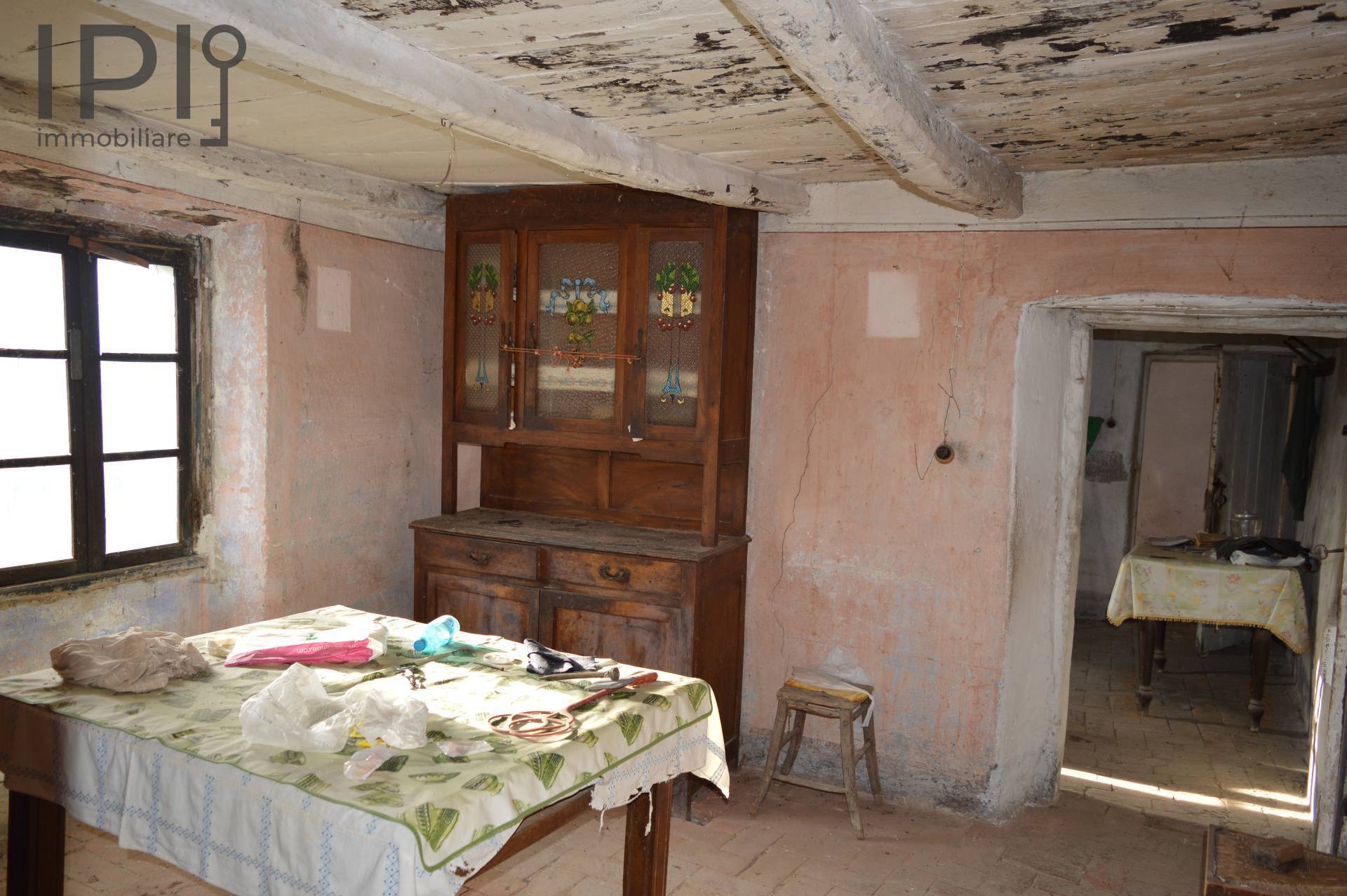 Casa Rustica - Semindipendente in vendita a Saliceto