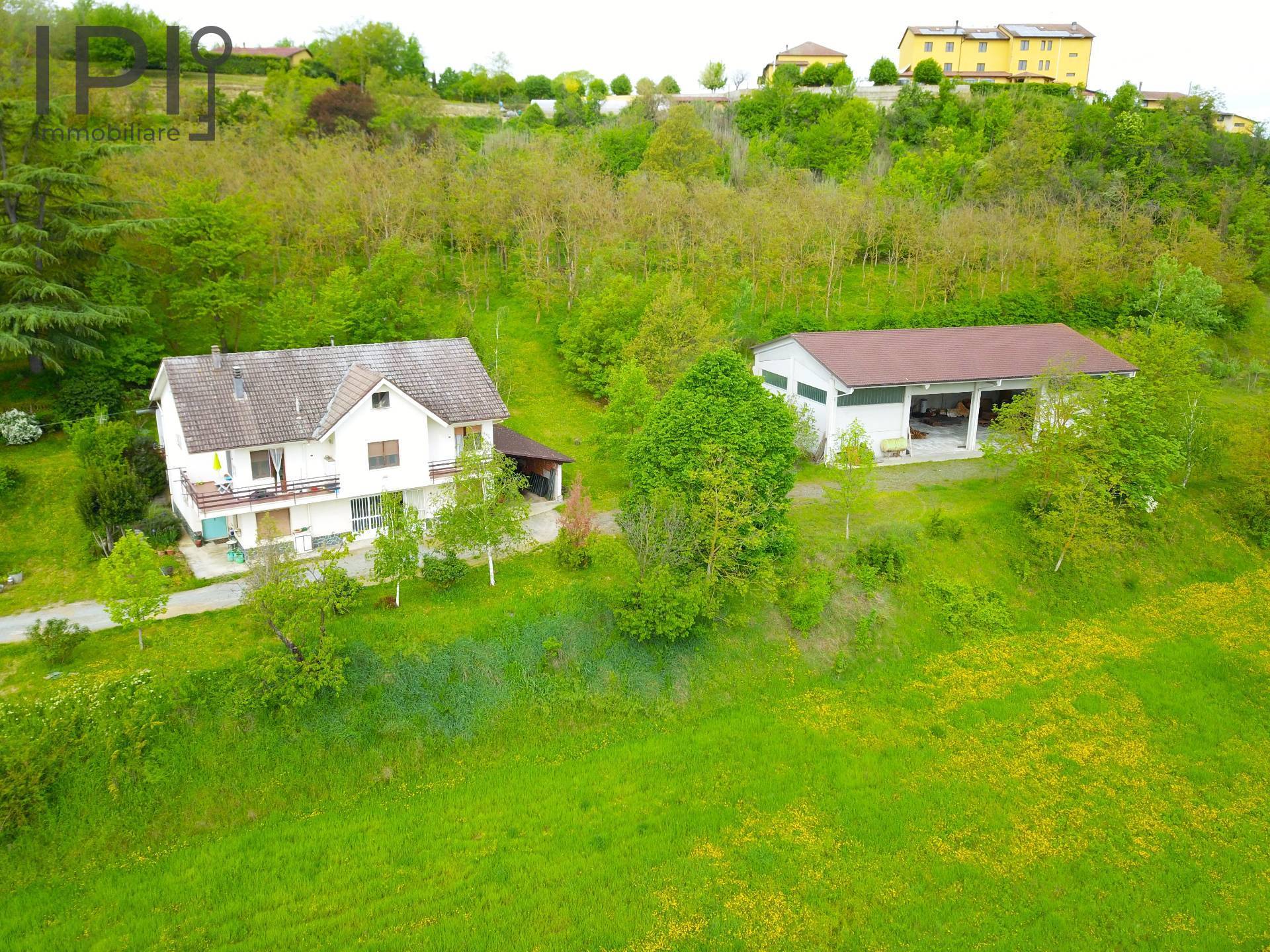 Villa / Villetta in vendita a Melazzo