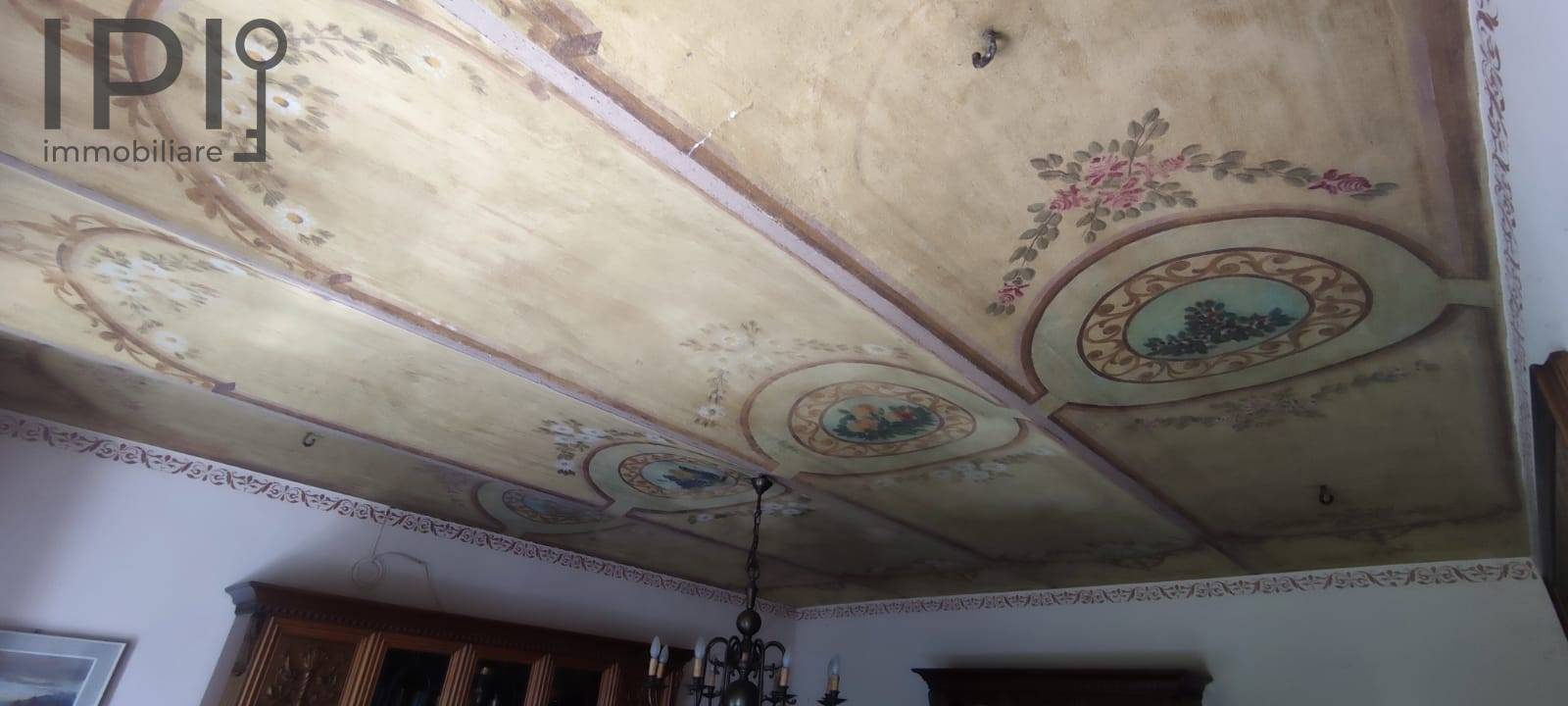 Casa - Semindipendente in vendita a Isola d'Asti, Molini