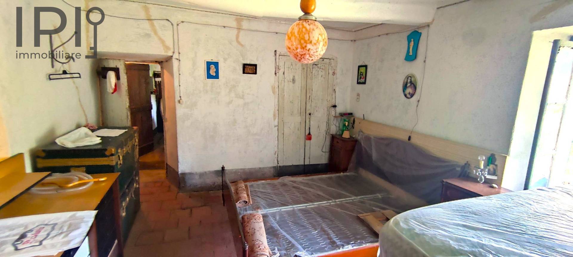 Cascinale / Podere in vendita a Roccaverano