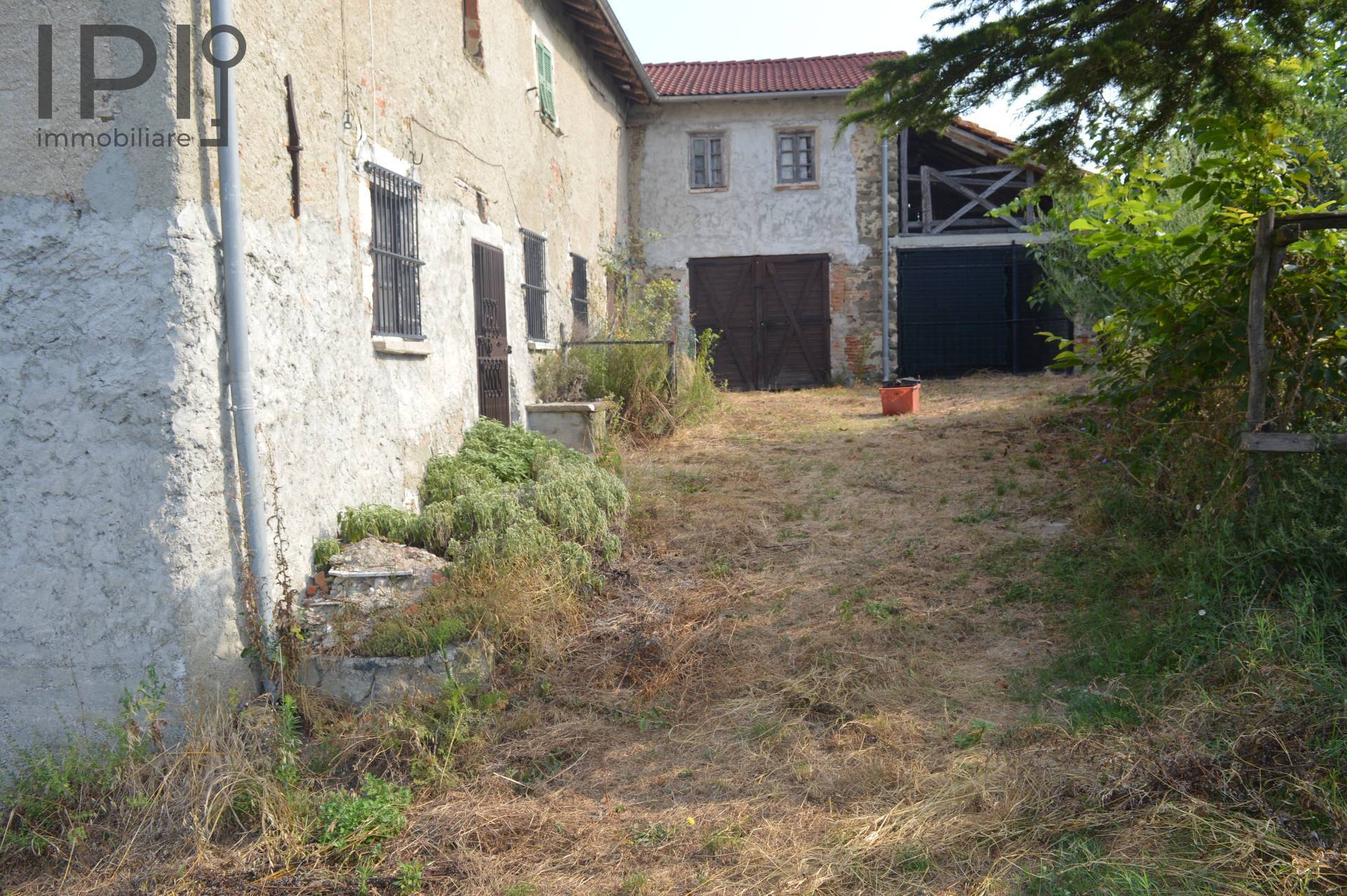 Casa Rustica in vendita a Pareto