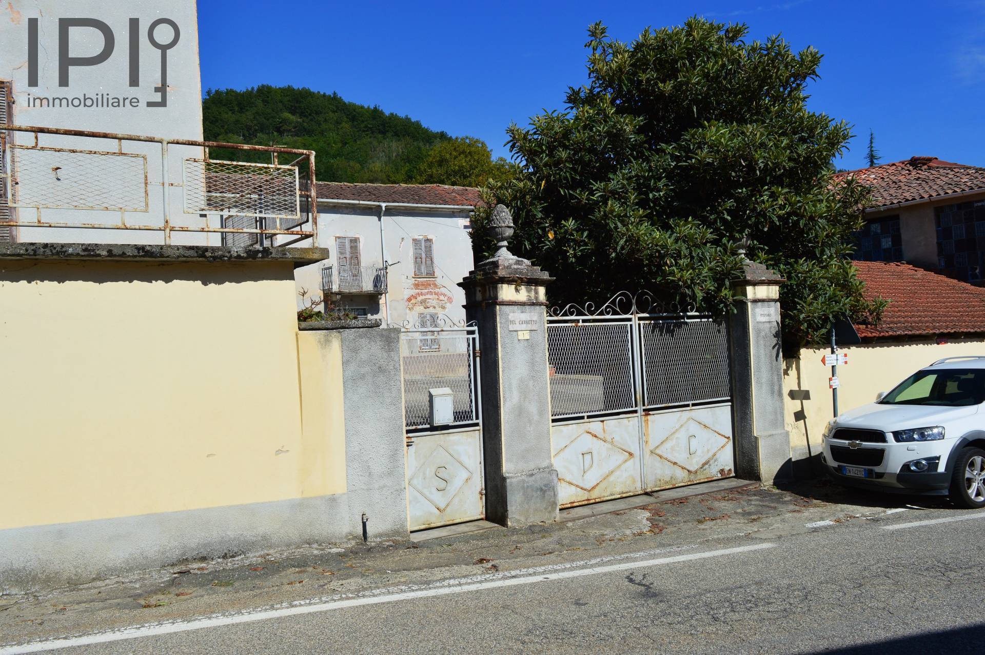 Casa Rustica in vendita a Sessame