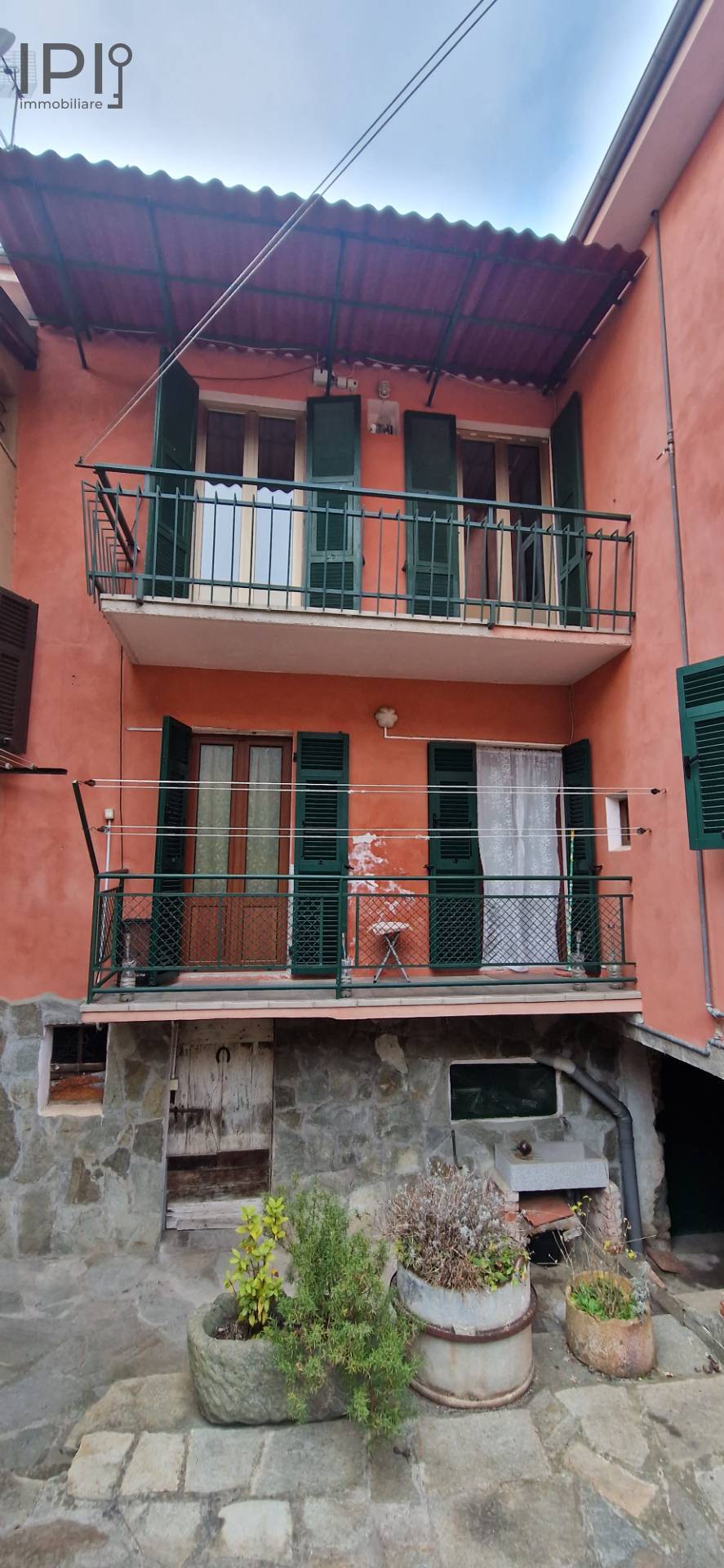 Casa - Semindipendente in vendita a Cairo Montenotte, Rocchetta