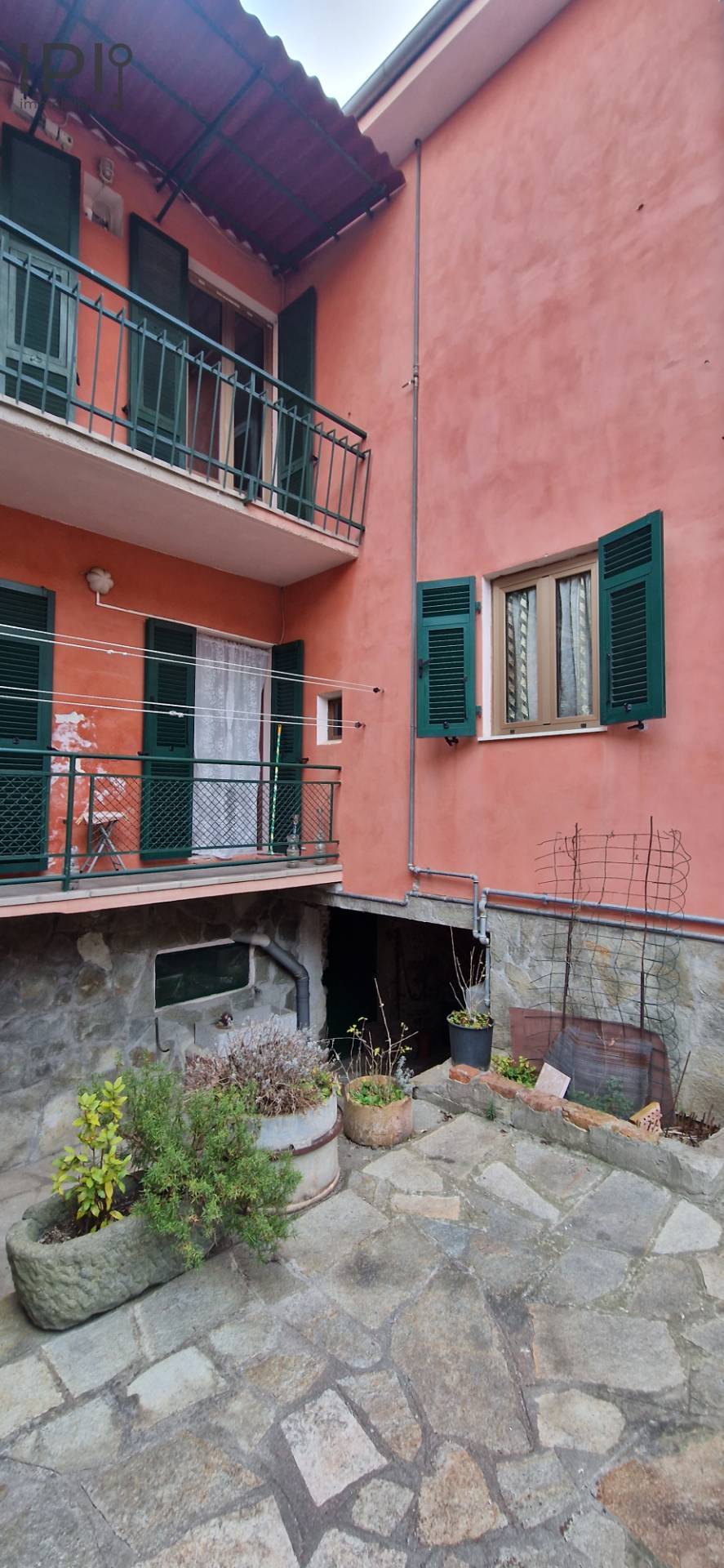 Casa - Semindipendente in vendita a Cairo Montenotte, Rocchetta