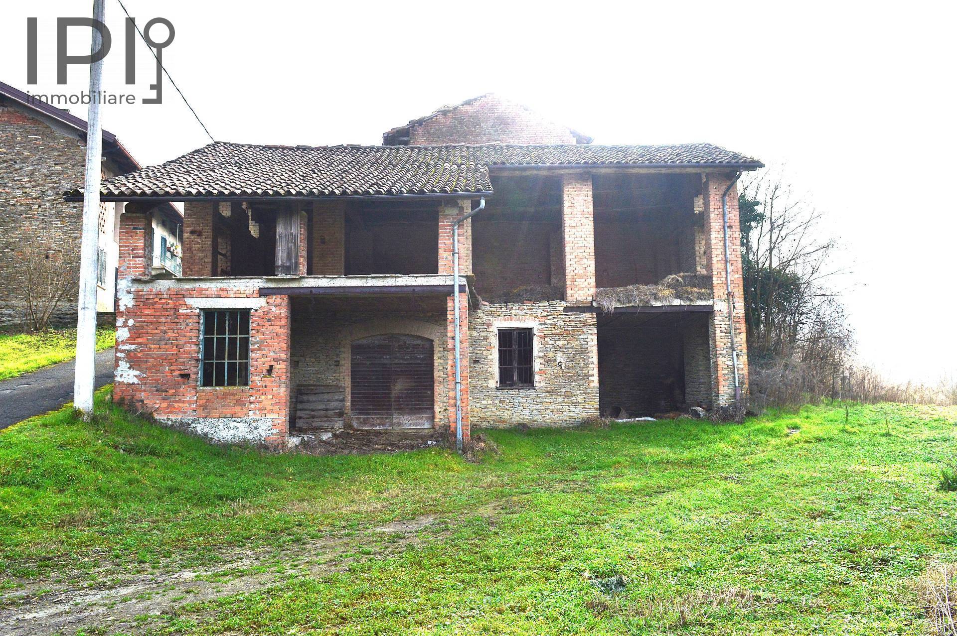 Casa Rustica in vendita a Cassinasco