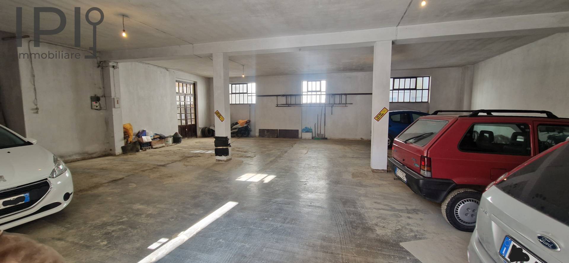 Garage - Semindipendente in vendita a Cairo Montenotte