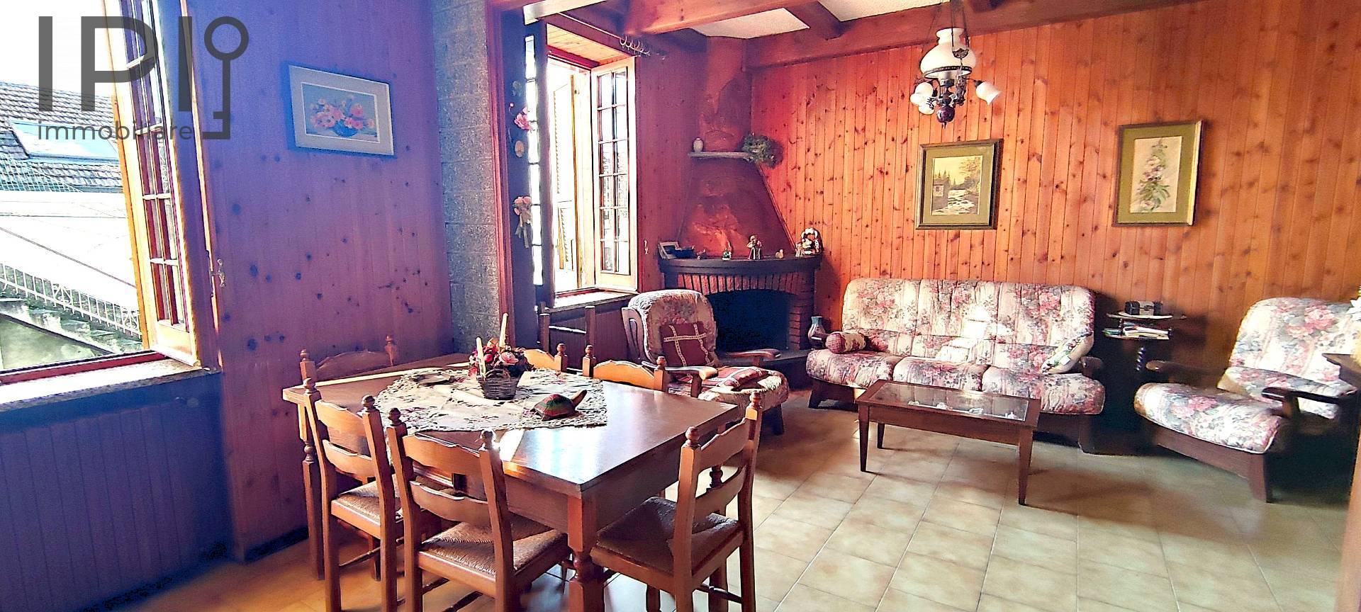 Casa - Semindipendente in vendita a Castel Rocchero