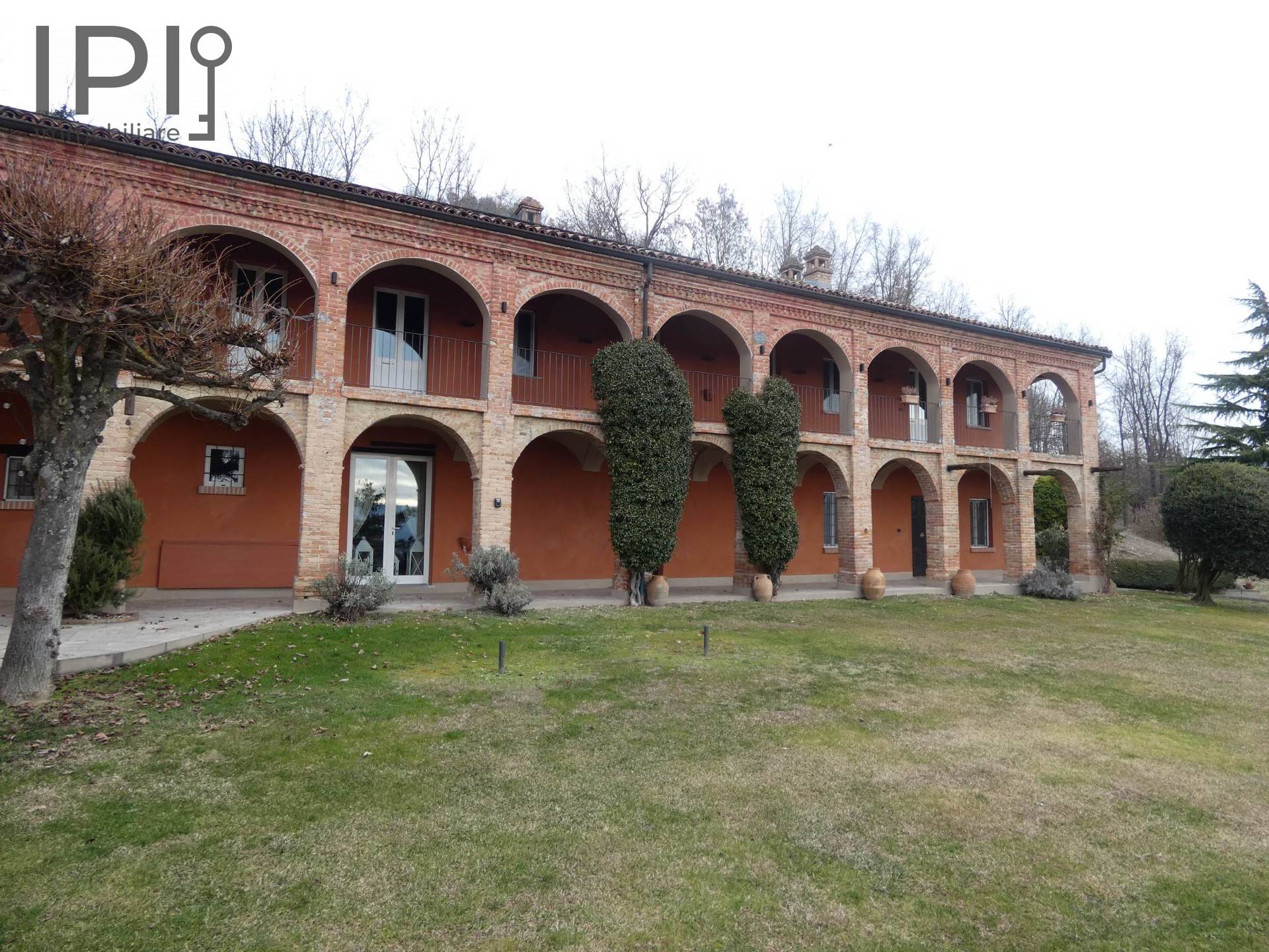 Villa Padronale in vendita a Monastero Bormida