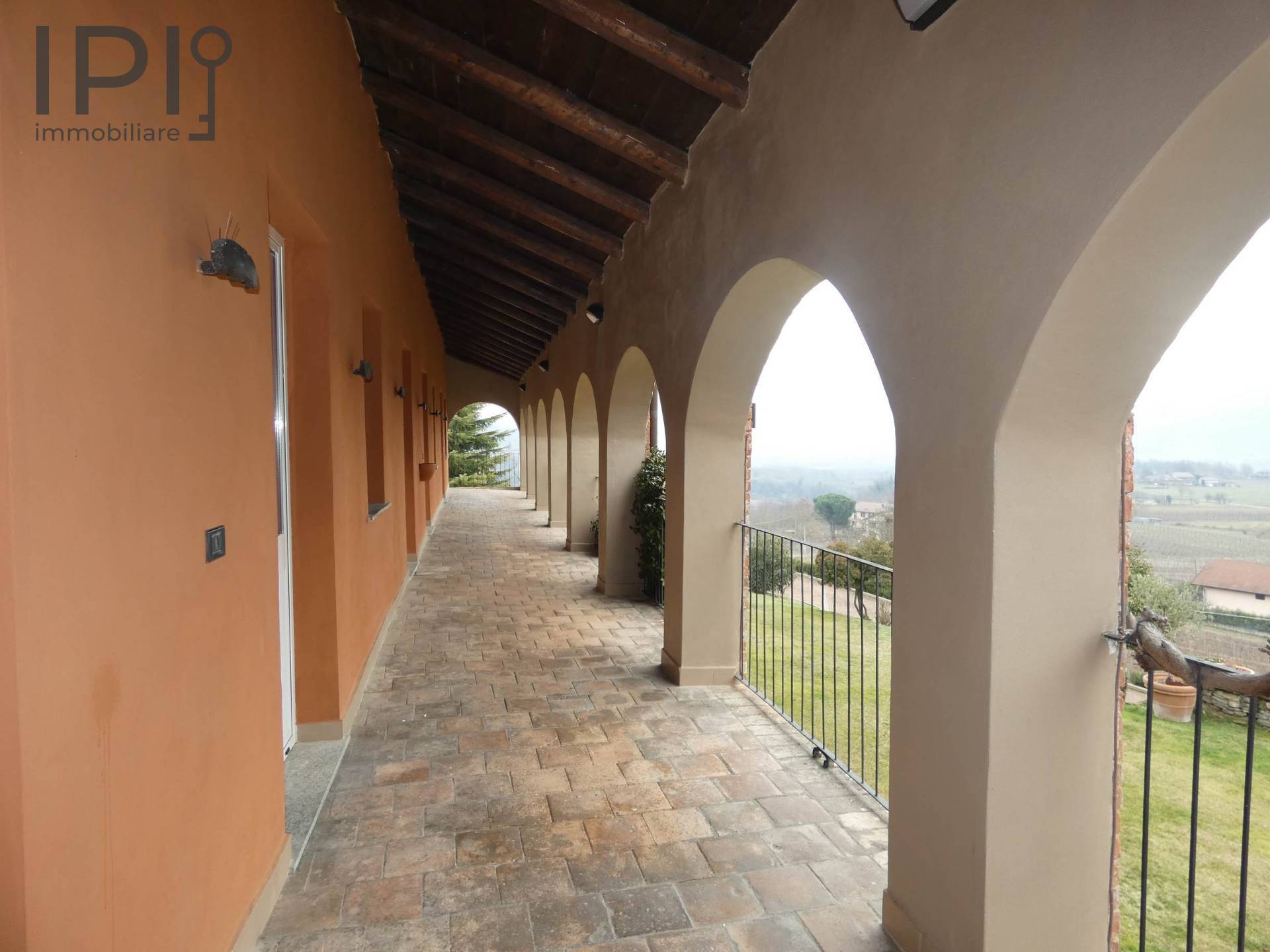 Villa Padronale in vendita a Monastero Bormida