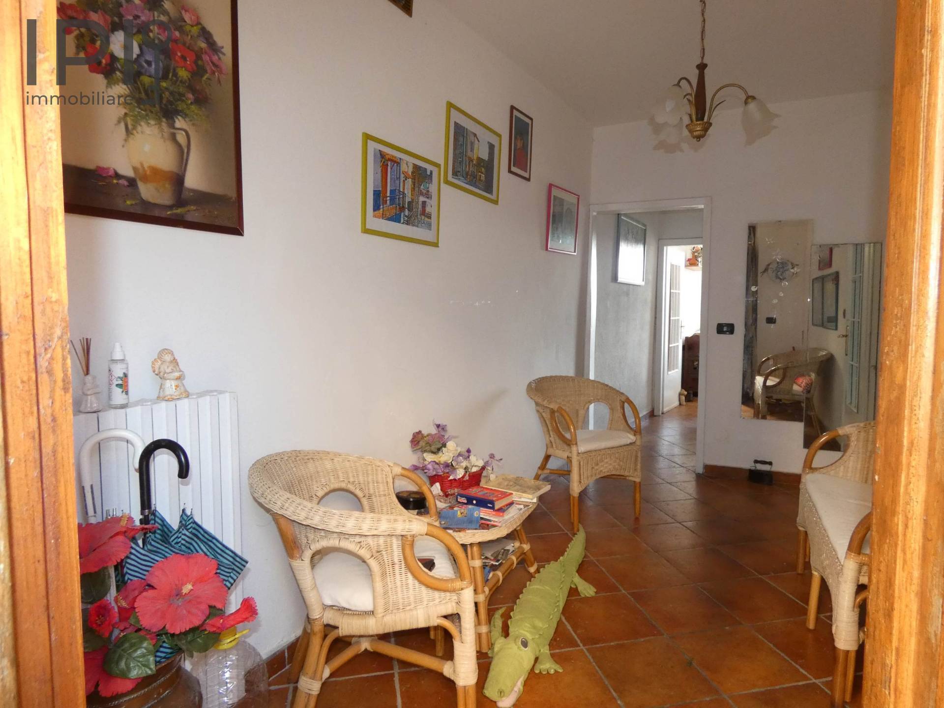 Casa - Semindipendente in vendita a Pareto