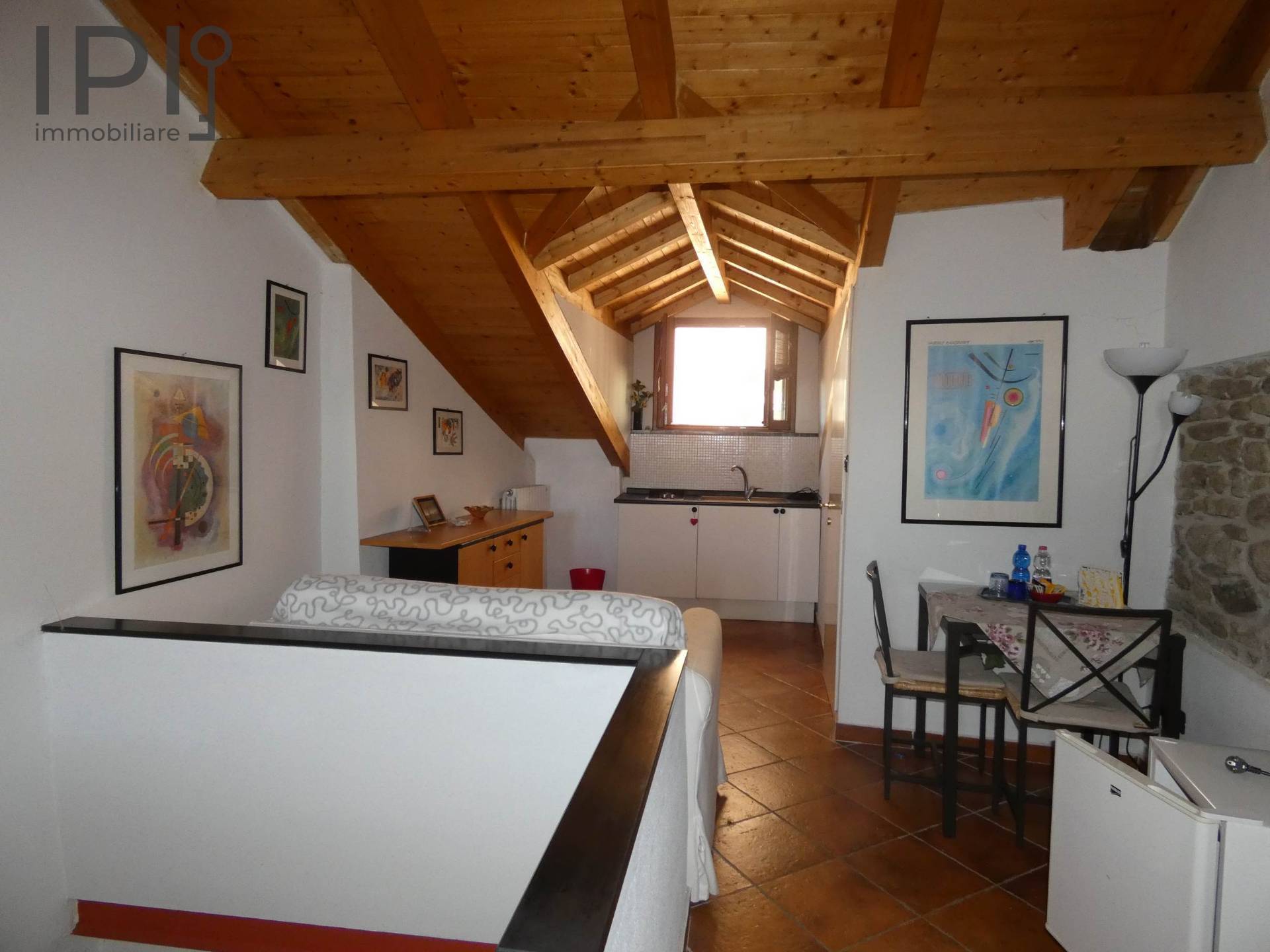 Casa - Semindipendente in vendita a Pareto