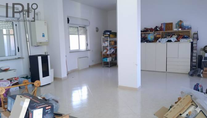 Locale Commerciale / Negozio in vendita a Carcare