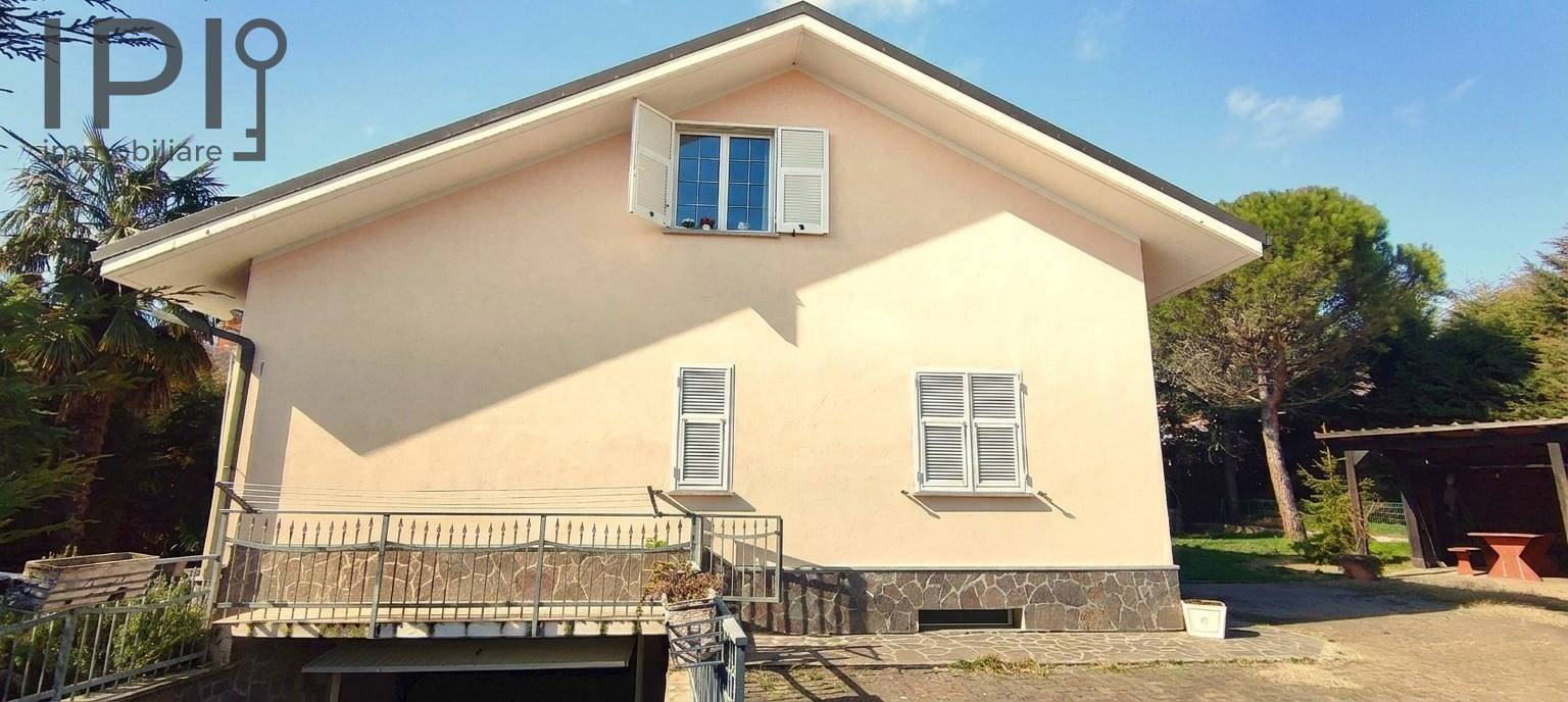 Villa / Villetta in vendita a Carcare