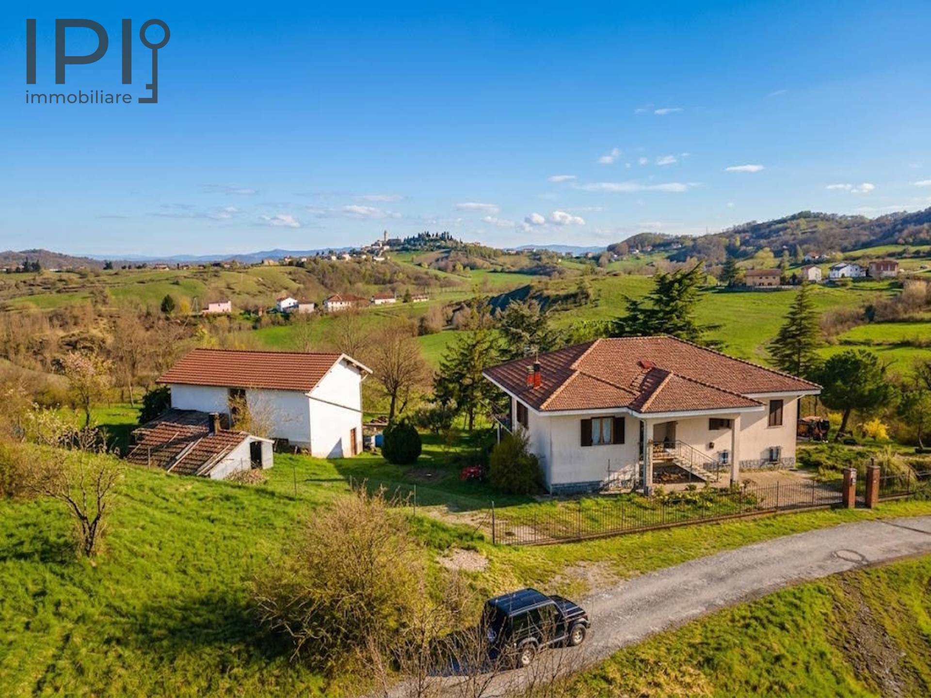 Villa / Villetta in vendita a Pareto