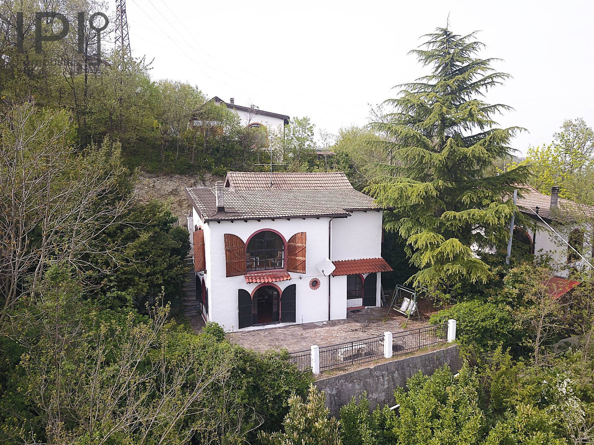 Villa / Villetta in vendita a Ponzone