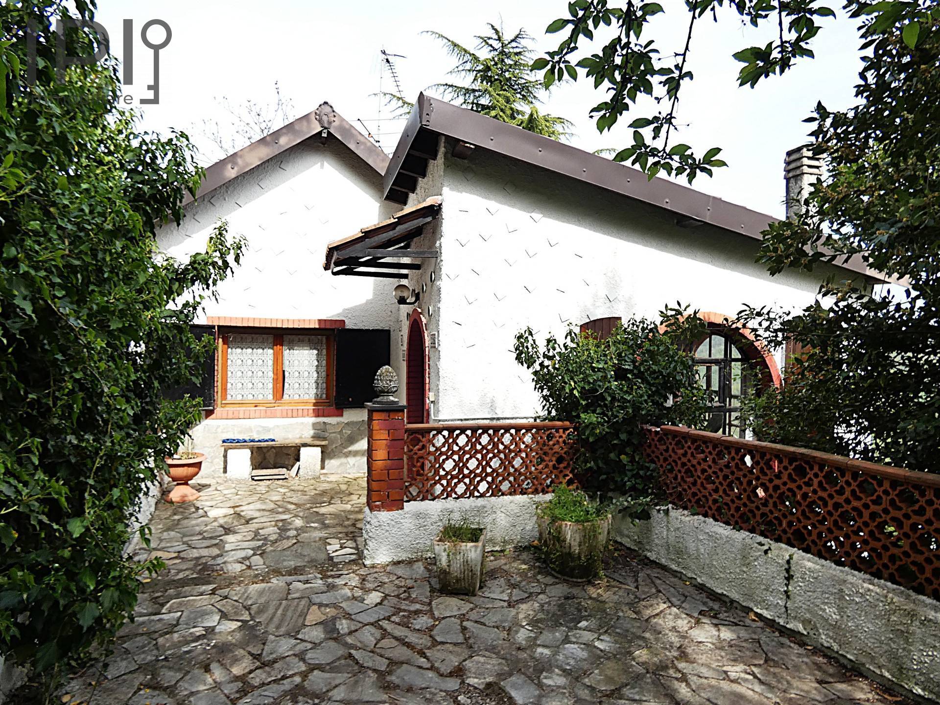 Villa / Villetta in vendita a Ponzone