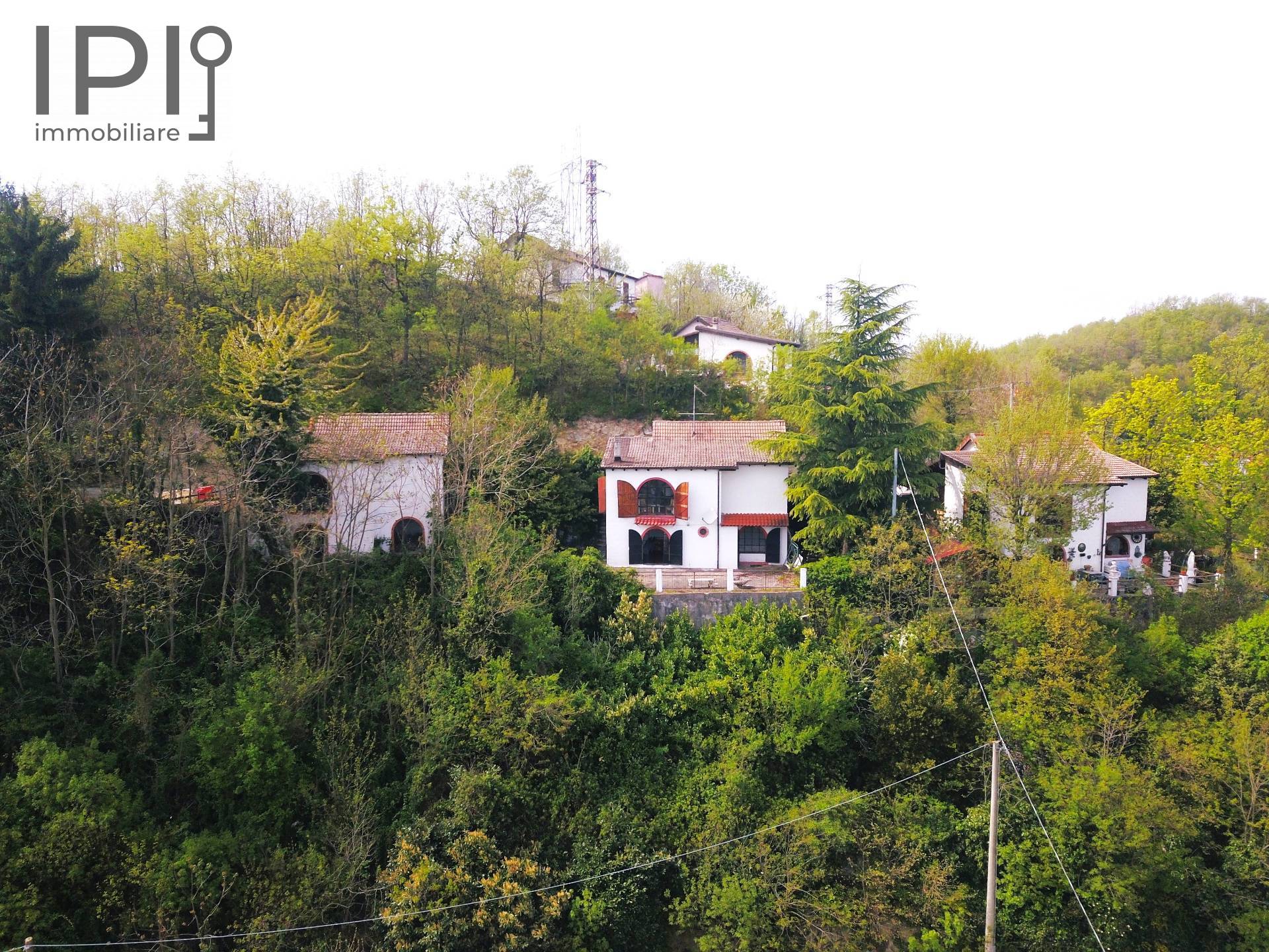 Villa / Villetta in vendita a Ponzone