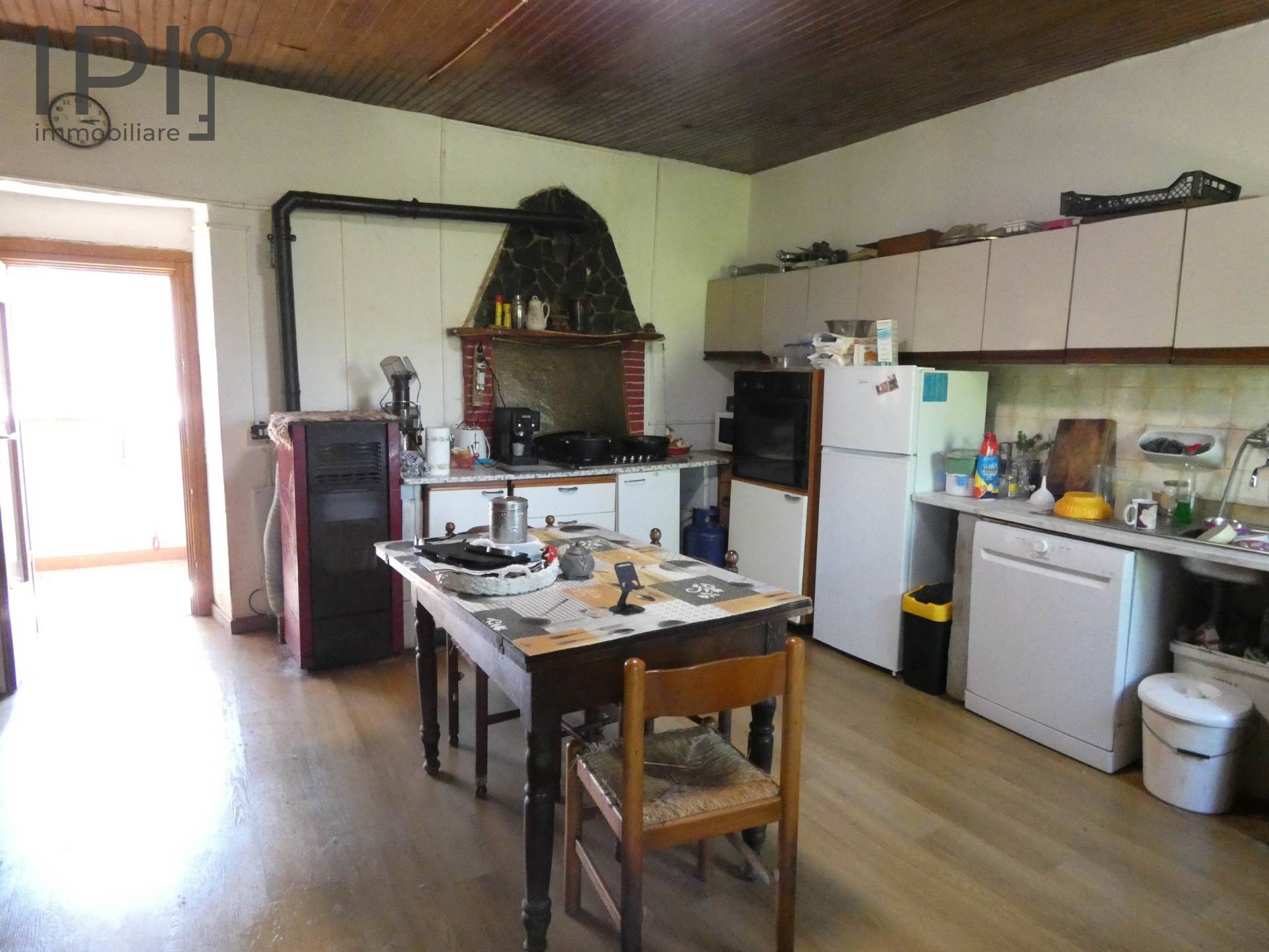 Casa - Semindipendente in vendita a Piana Crixia, Villa