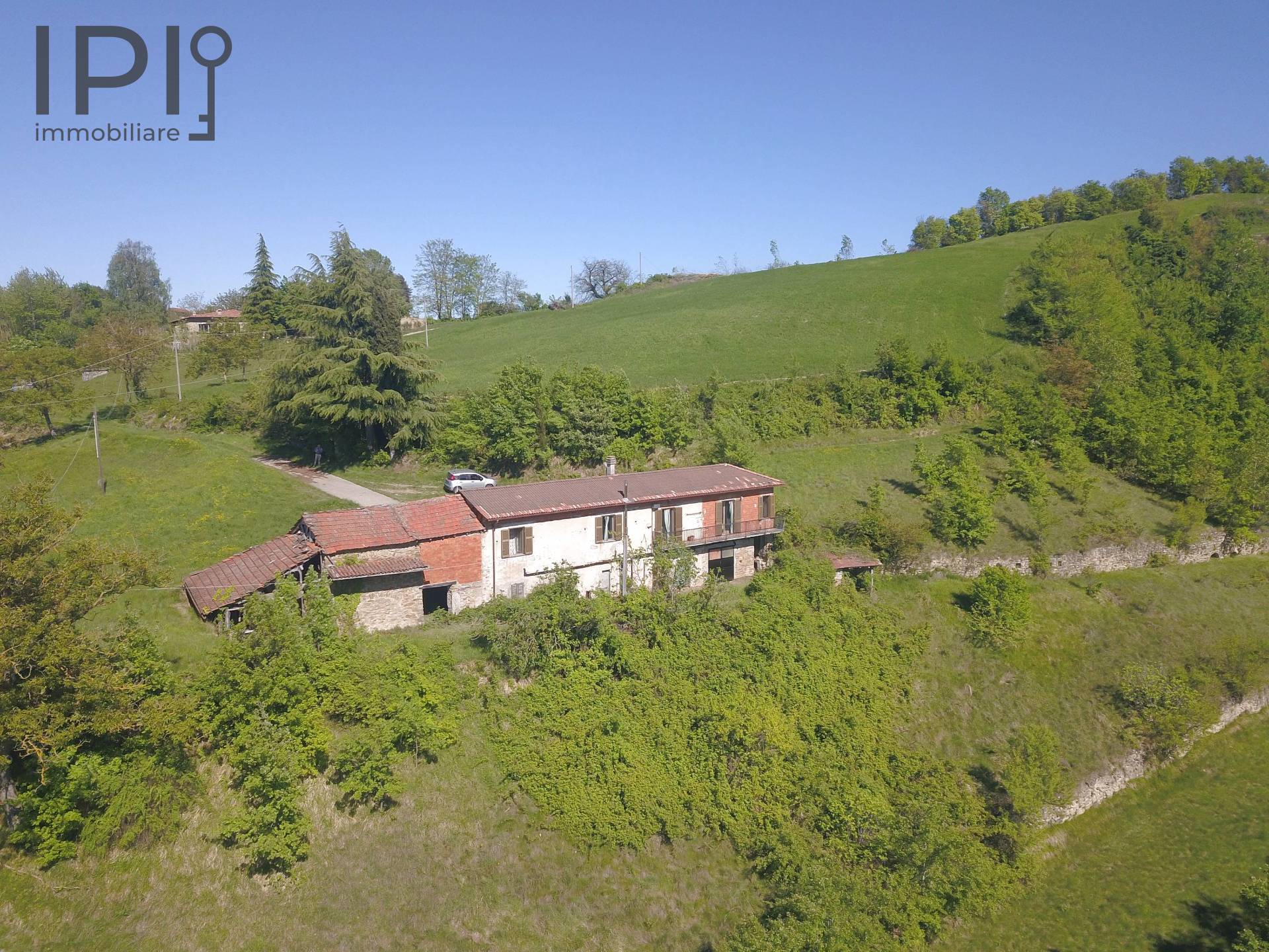 Cascinale / Podere in vendita a Roccaverano, Tassito