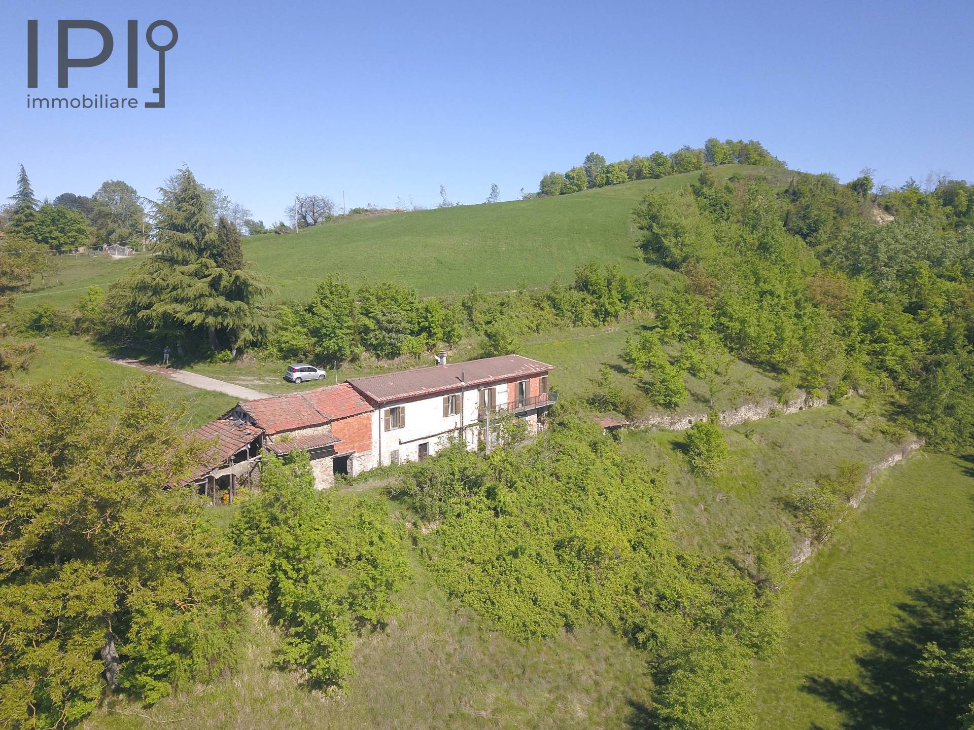 Cascinale / Podere in vendita a Roccaverano, Tassito