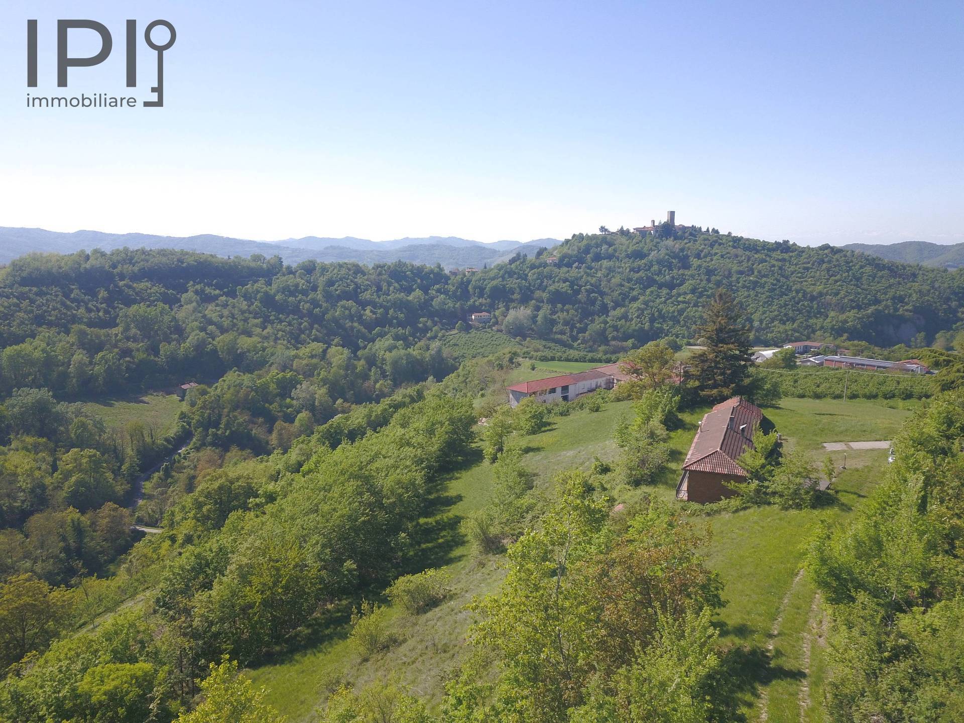 Cascinale / Podere in vendita a Roccaverano, Tassito