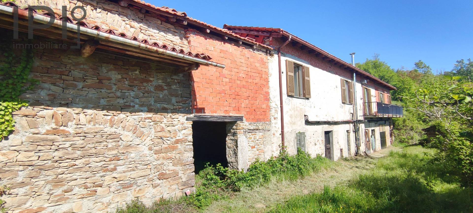 Cascinale / Podere in vendita a Roccaverano, Tassito