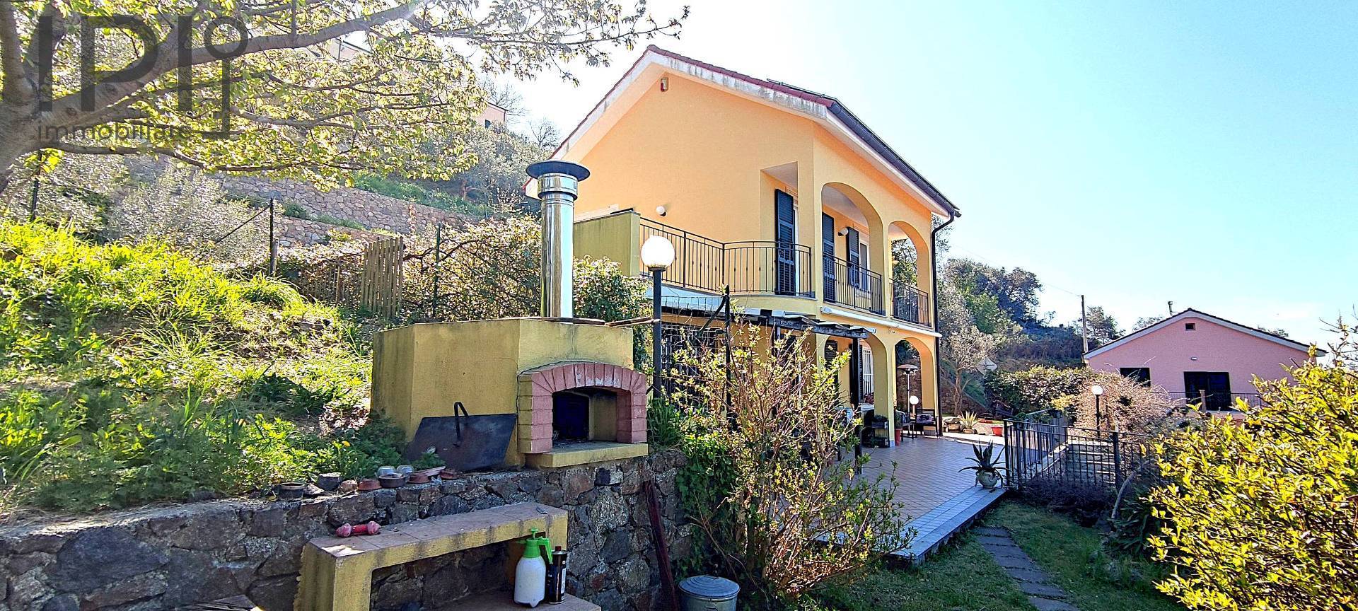 Villa / Villetta in vendita a Savona